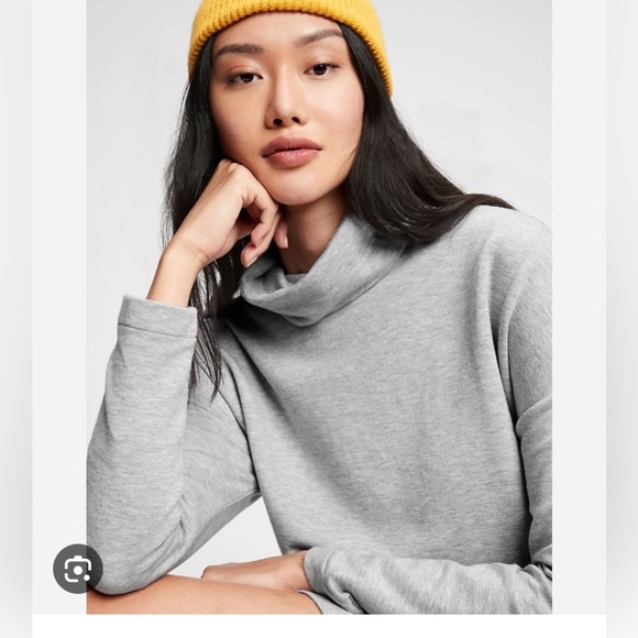 GAP Tops - Gap Grey Cowl Neck Tunic Dress -M